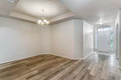 9705 Hedge Bell Drive, McKinney, TX 75072 - Photo 17