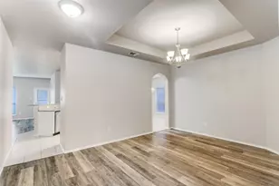 9705 Hedge Bell Dr, McKinney, TX 75072 - Photo 3