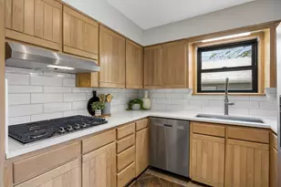 11630 Cimarec St, Dallas, TX 75218 - Photo 11