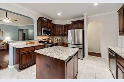 11021 Erinmoor Trail, Fort Worth, TX 76052 - Photo 15