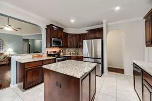 11021 Erinmoor Trail, Fort Worth, TX 76052 - Photo 15
