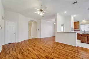 9312 Ponderosa Trail, Irving, TX 75063 - Photo 9