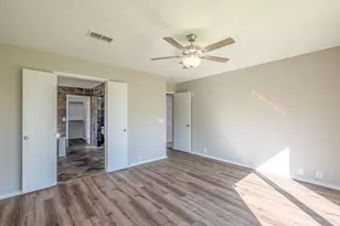 322 Thousand Oaks Dr, Lake Dallas, TX 75065 - Photo 23