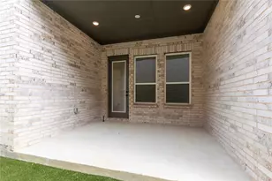 15668 Gladeside Ave, Frisco, TX 75033 - Photo 31