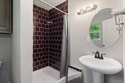 211 Kickapoo Trail, Weatherford, TX 76087 - Photo 11