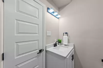 1503 E Lakeview Drive, Dallas, TX 75216 - Photo 31