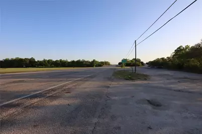 1437 W Loop 254, Ranger, TX 76470 - Photo 5