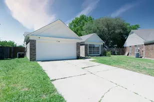 1019 Danforth Ct, Arlington, TX 76017 - Photo 3