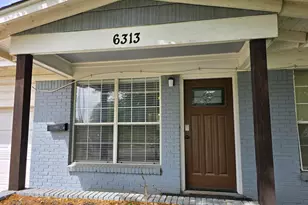 6313 Greenlee St, Fort Worth, TX 76112 - Photo 5