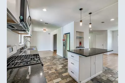 2315 Inadale Avenue, Dallas, TX 75228 - Photo 17