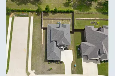 2501 Bunker Hill Drive, Burleson, TX 76028 - Photo 3