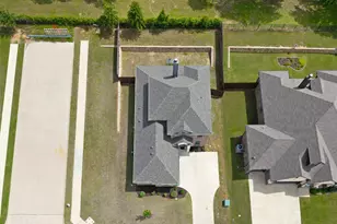 2501 Bunker Hill Dr, Burleson, TX 76028 - Photo 3