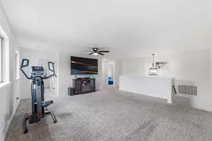 2501 Bunker Hill Dr, Burleson, TX 76028 - Photo 17