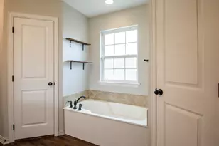 502 Railey Cove, Springtown, TX 76082 - Photo 11