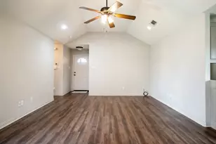 502 Railey Cove, Springtown, TX 76082 - Photo 7