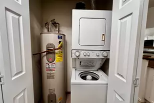 4800 W Lovers Ln, Dallas, TX 75209 - Photo 7