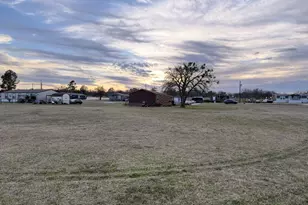 208 Farmhouse, Springtown, TX 76082 - Photo 7