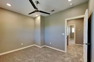 1553 Fiji St, Dallas, TX 75203 - Photo 15