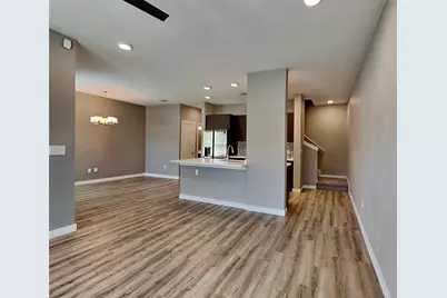 1553 Fiji Street, Dallas, TX 75203 - Photo 3