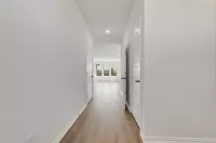 160 Ashbrook St, Little Elm, TX 75068 - Photo 5