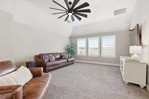 4001 Silk Vine Ct, Roanoke, TX 76262 - Photo 17