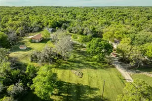 813 Co Rd 3680, Paradise, TX 76073 - Photo 3