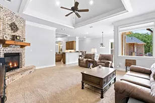 104 Lariat Ct, Azle, TX 76020 - Photo 33