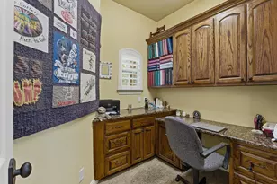 104 Lariat Ct, Azle, TX 76020 - Photo 29