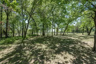 104 Lariat Ct, Azle, TX 76020 - Photo 35