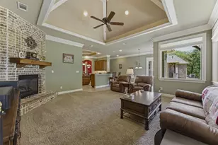 104 Lariat Ct, Azle, TX 76020 - Photo 15