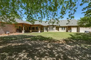104 Lariat Ct, Azle, TX 76020 - Photo 31