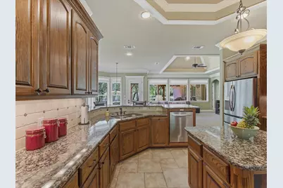 104 Lariat Court, Azle, TX 76020 - Photo 19