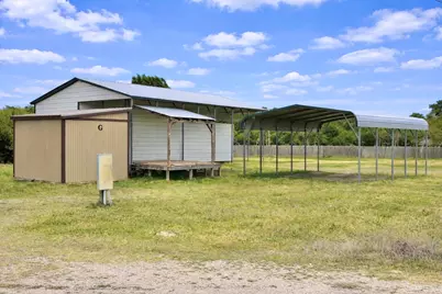 395 Holiday Village Drive, Quitman, TX 75783 - Photo 7