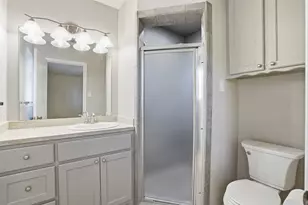 2026 Pebblecreek Dr, Cleburne, TX 76033 - Photo 13