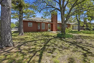 2026 Pebblecreek Dr, Cleburne, TX 76033 - Photo 25
