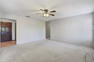 2026 Pebblecreek Dr, Cleburne, TX 76033 - Photo 23