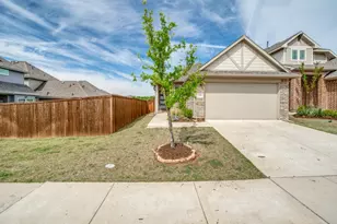 229 Town Pk Ave, Princeton, TX 75407 - Photo 1