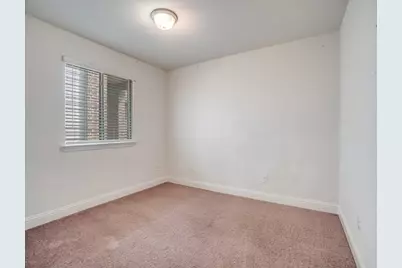 229 Town Park Avenue, Princeton, TX 75407 - Photo 19