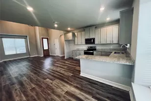 2305 Bourland St, Greenville, TX 75401 - Photo 7