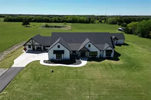 1726 Co Rd 1255, Savoy, TX 75479 - Photo 3