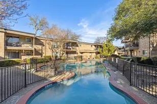 7918 Royal Ln, Dallas, TX 75230 - Photo 23