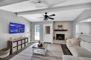 3003 Linda Dr, Ennis, TX 75119 - Photo 5