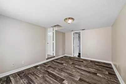 317 12th Street, Grand Prairie, TX 75051 - Photo 23