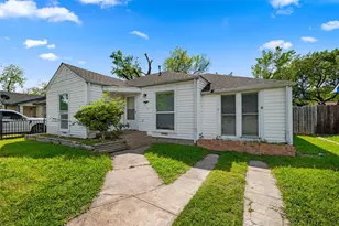 317 12th St, Grand Prairie, TX 75051 - Photo 3