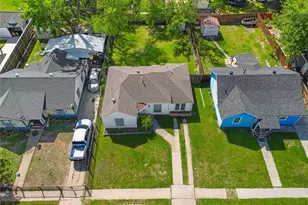 317 12th St, Grand Prairie, TX 75051 - Photo 31