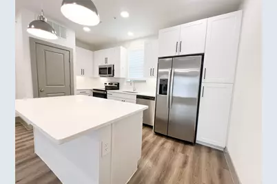 4020 McEwen Road #8105, Farmers Branch, TX 75244 - Photo 3