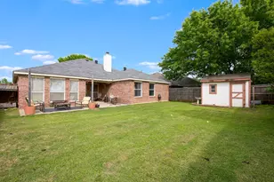 943 Morgan Dr, Burleson, TX 76028 - Photo 21