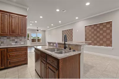 2317 Chrystal Drive, Carrollton, TX 75006 - Photo 5