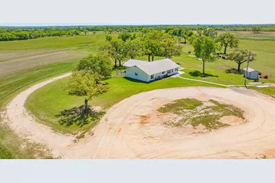 802 Private Road 1675, Stephenville, TX 76401 - Photo 25