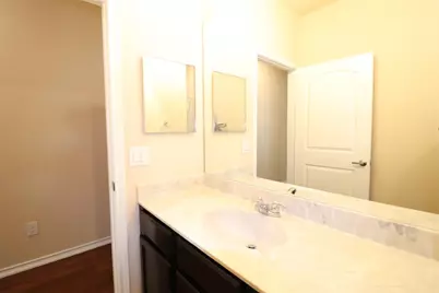 232 Michelle Drive, Grand Prairie, TX 75051 - Photo 11